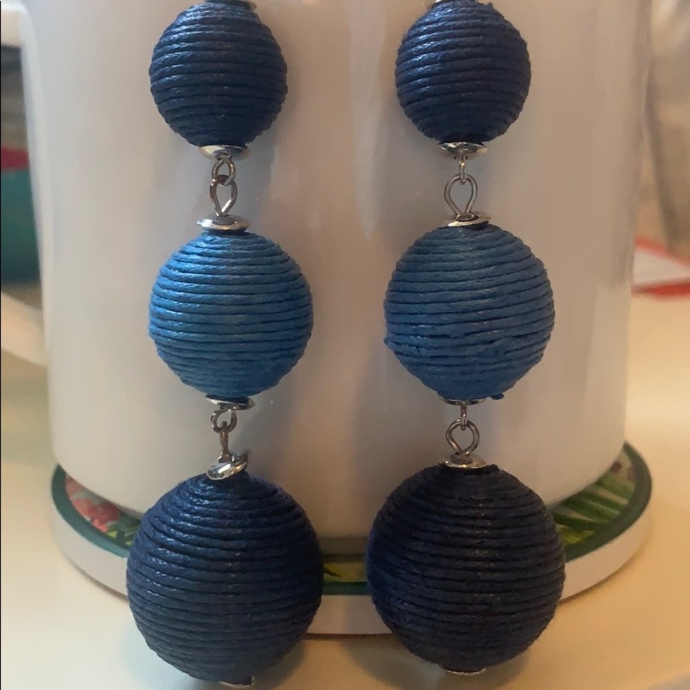 Dangle Blue Bauble Rafia earrings